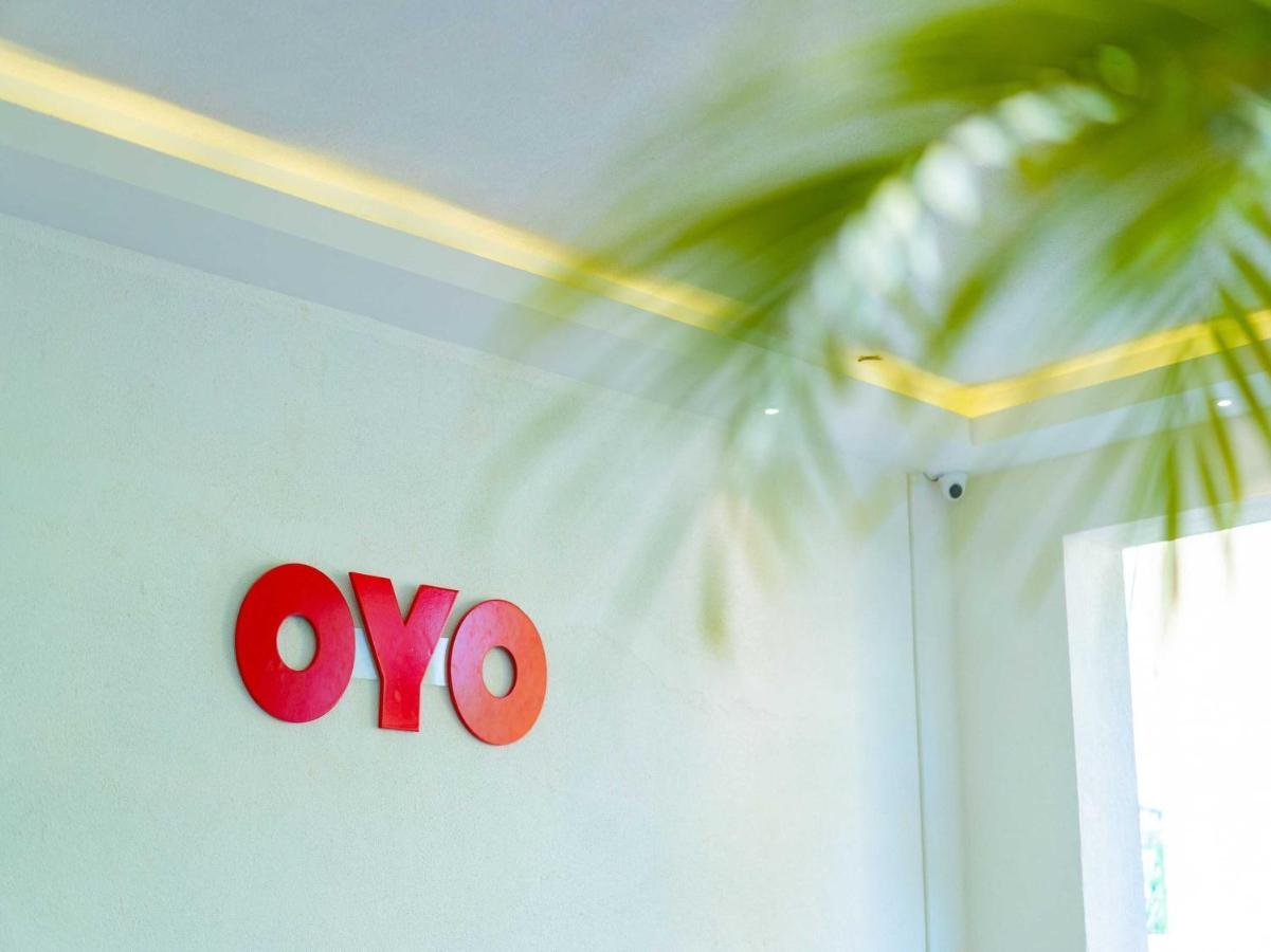 Oyo Flagship Kumar Palace New Delhi Exterior photo